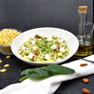 SavouréO vous propose : Pasta au pistou d’hiver Feta/Amande/Epinard – 100% Bio